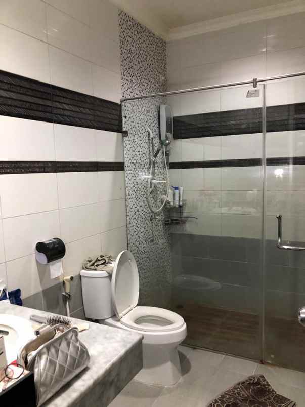 dijual rumah camar pik 5 bedroom hadap utara