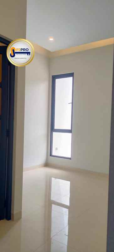 dijual rumah cantik siaphuni di cluster madrid cibubur
