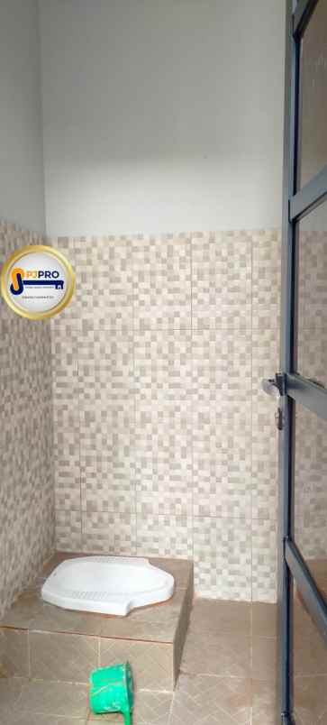 dijual rumah cantik siaphuni di cluster madrid cibubur