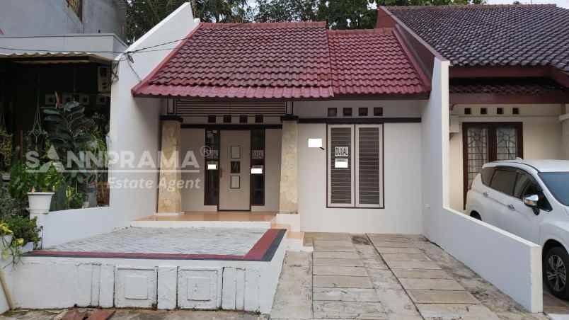 dijual rumah ceger bojongsari depok