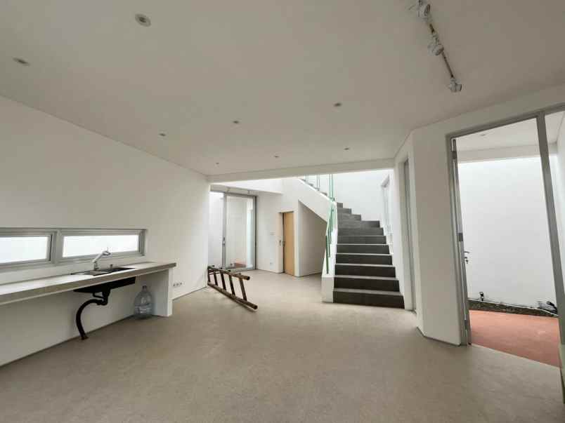 dijual rumah cibabat cimahi