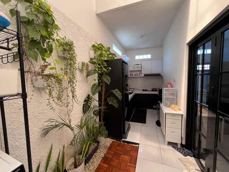 dijual rumah cibaduyut kota bandung