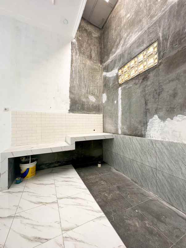 dijual rumah cibubur
