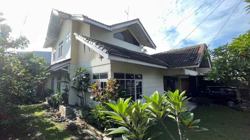 dijual rumah cidamar