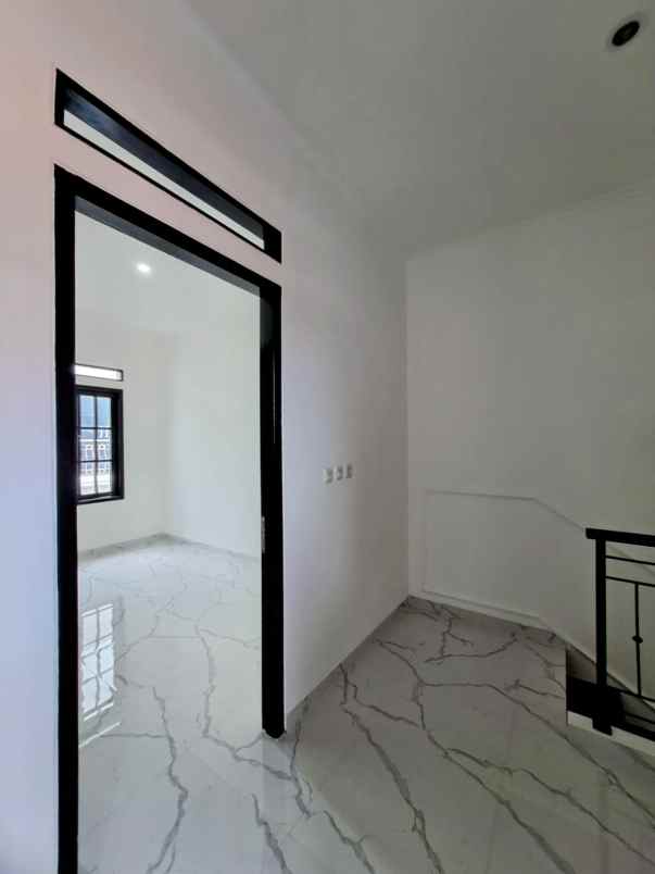 dijual rumah ciganjur jagakarsa jaksel