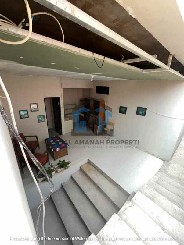dijual rumah cihanjuang