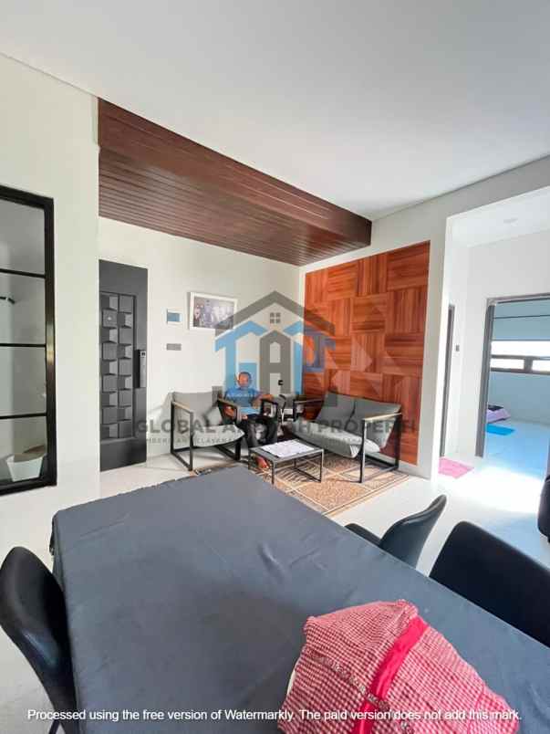 dijual rumah cihanjuang