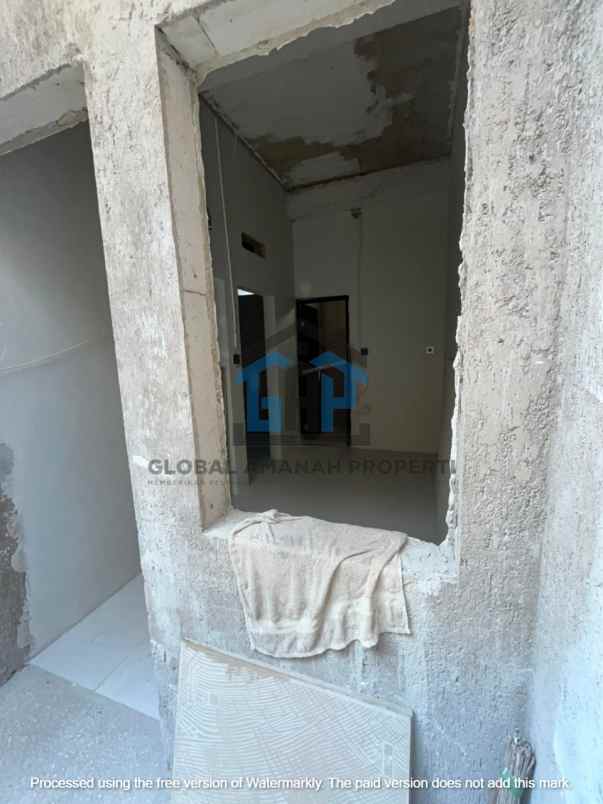 dijual rumah cihanjuang