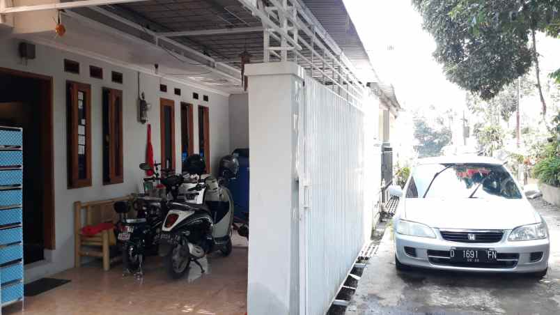 dijual rumah cipageran cimahi