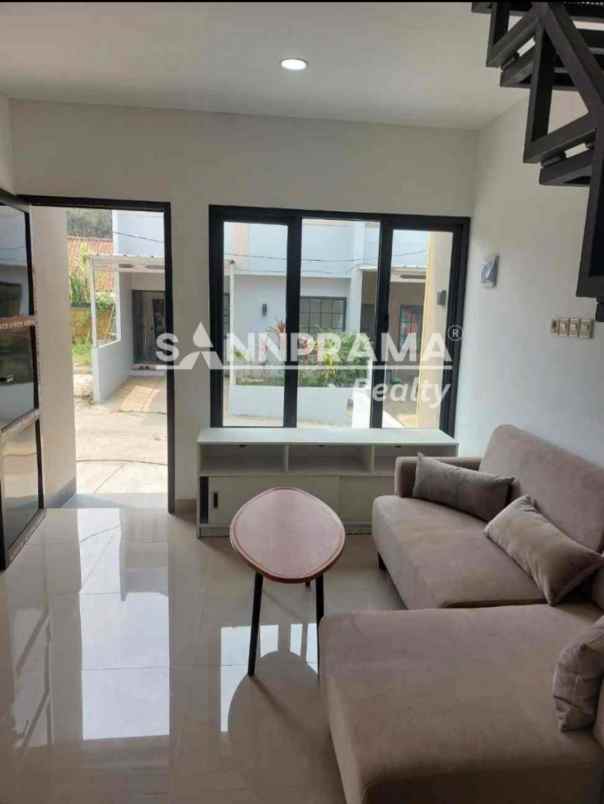 dijual rumah cipayung cipayung depok