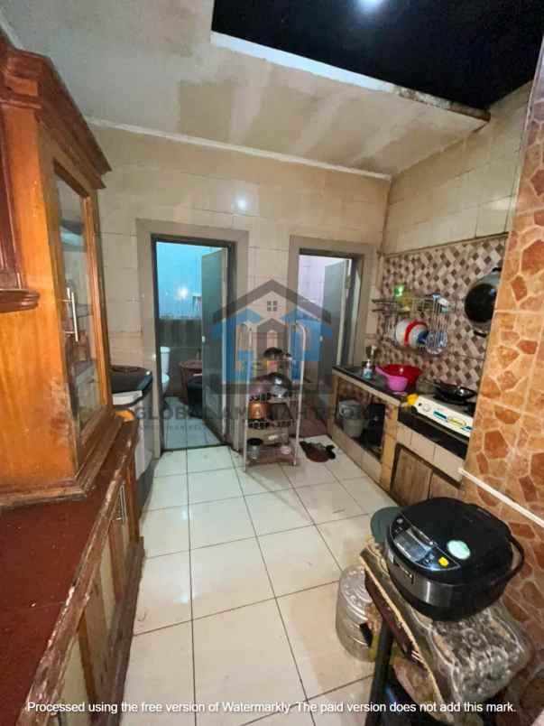 dijual rumah cisangkan