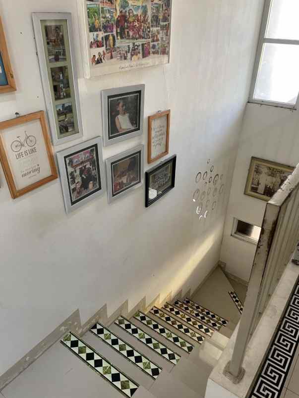 dijual rumah cisaranten kulon