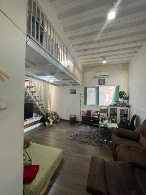 dijual rumah cisaranten kulon