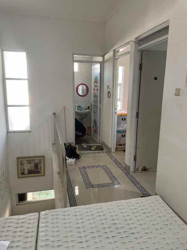 dijual rumah cisaranten kulon