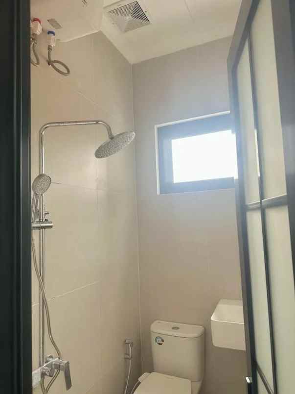 dijual rumah cisaranten kulon