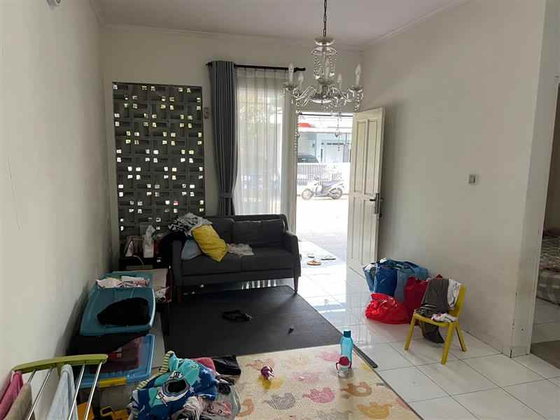 dijual rumah cisaranten kulon arcamanik