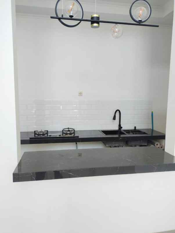 dijual rumah citeureup cimahi