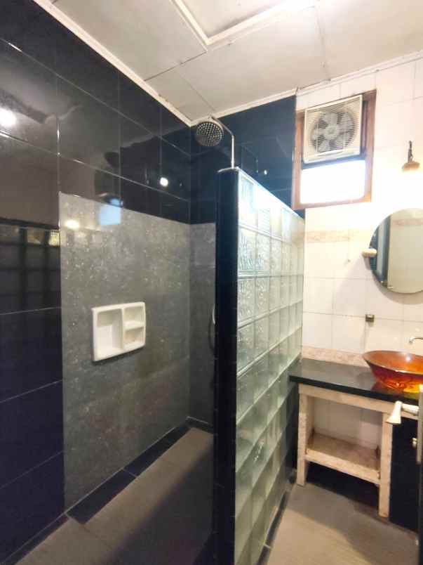 dijual rumah citra garden kalideres