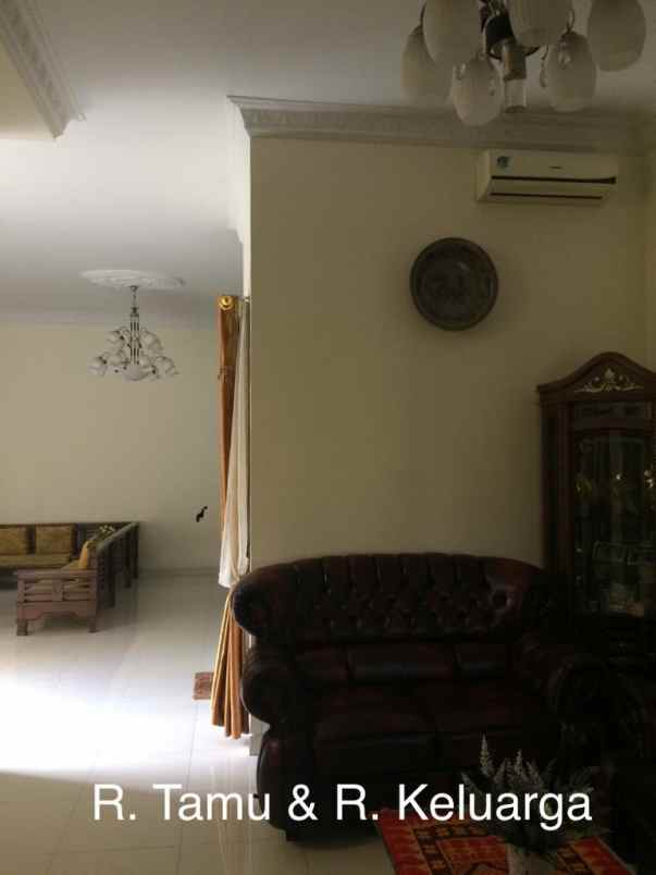 dijual rumah citragran cibubur