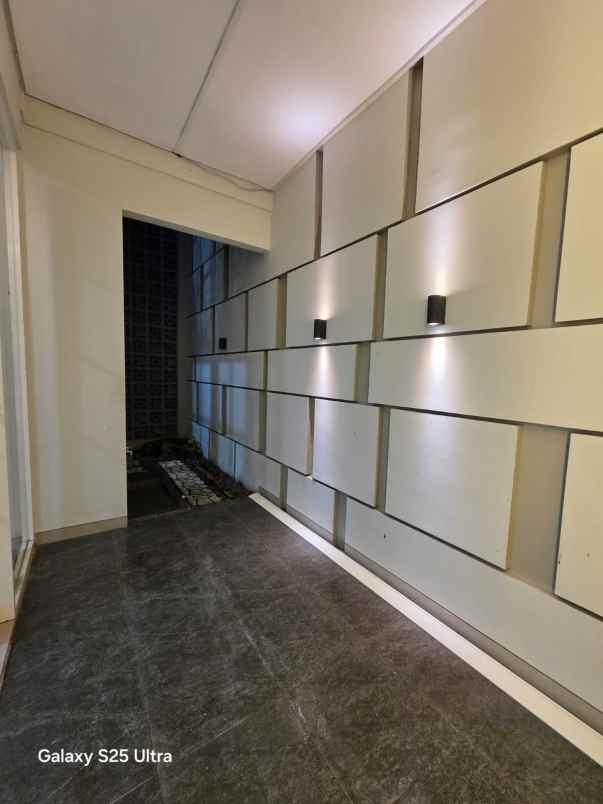 dijual rumah citraland greenlake