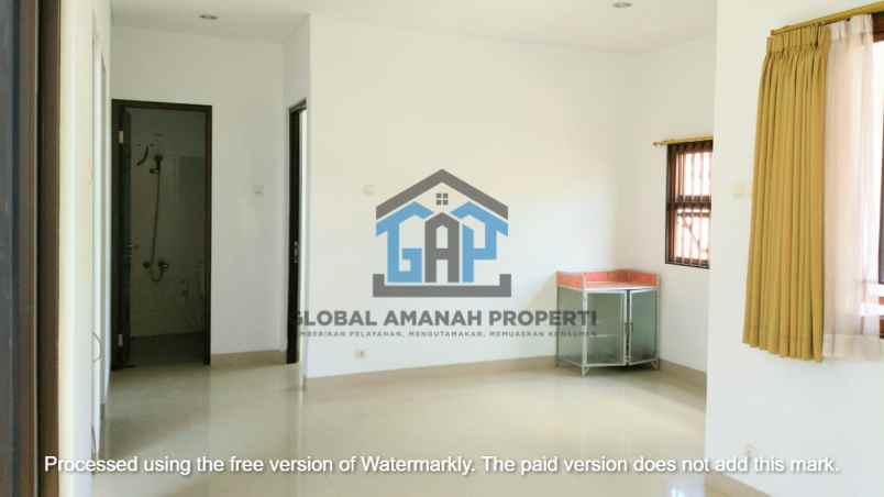 dijual rumah ciwaruga