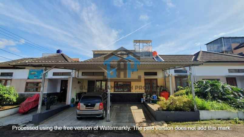 dijual rumah ciwaruga