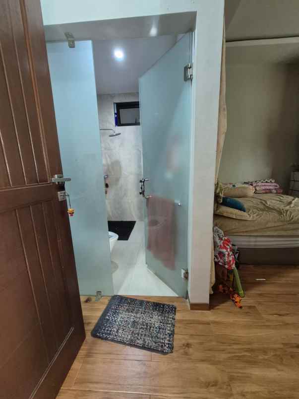 dijual rumah cluster alam suvarna