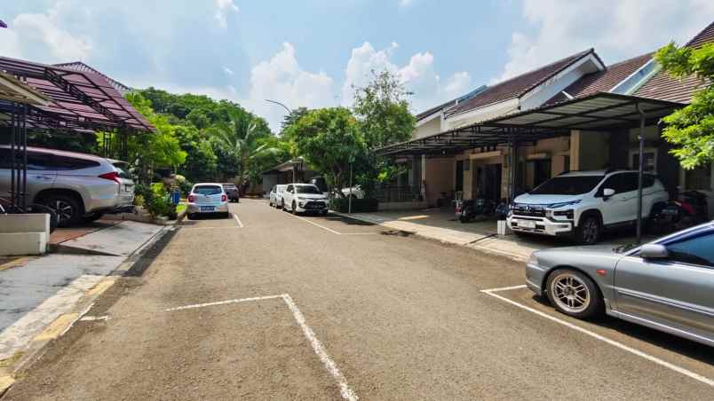 dijual rumah cluster garden fiesta