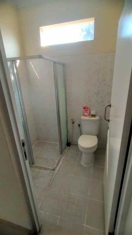 dijual rumah cluster graceland