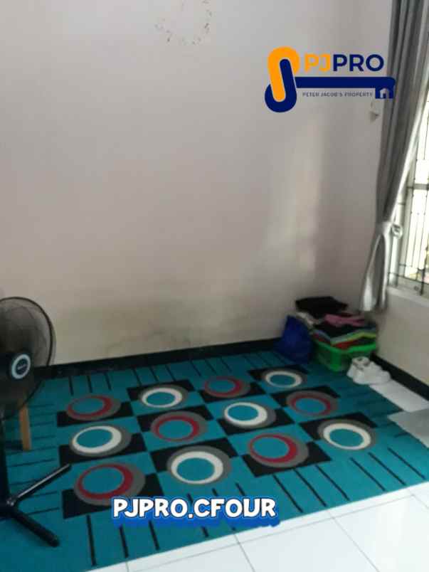 dijual rumah cluster land gardens