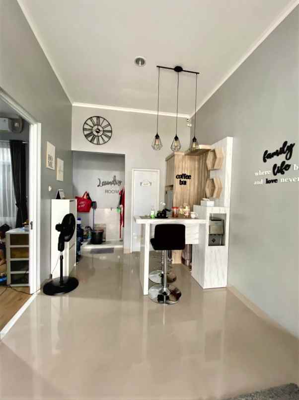 dijual rumah cluster london perumahan