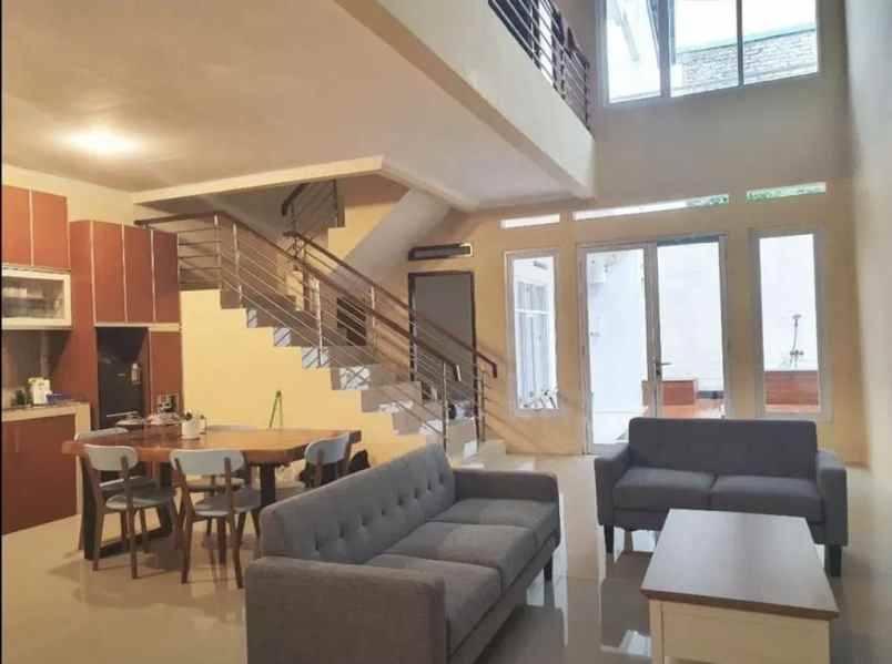 dijual rumah cluster sunrise hill