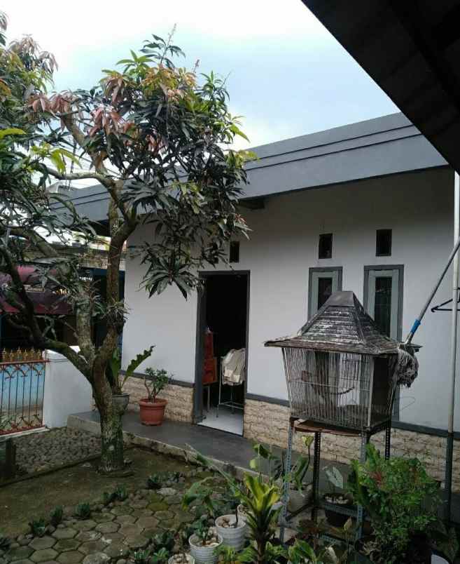 dijual rumah cukang kawung