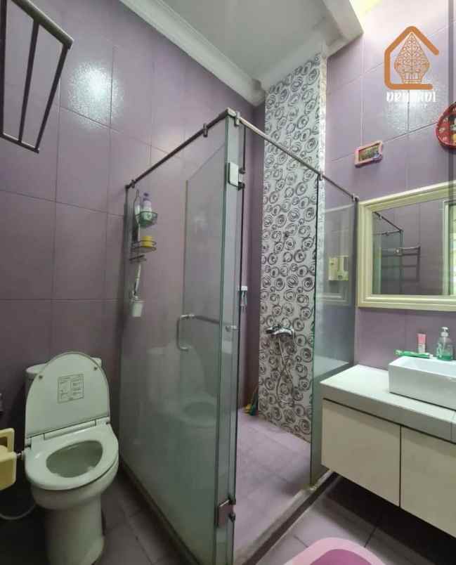 dijual rumah daan mogot jakbar