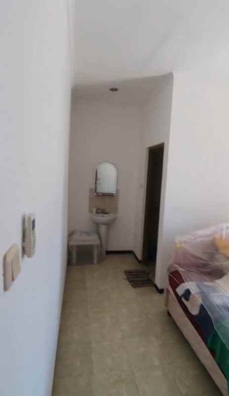 dijual rumah dharmahusada mas