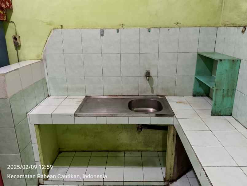 dijual rumah di daerah kebalen surabaya timur