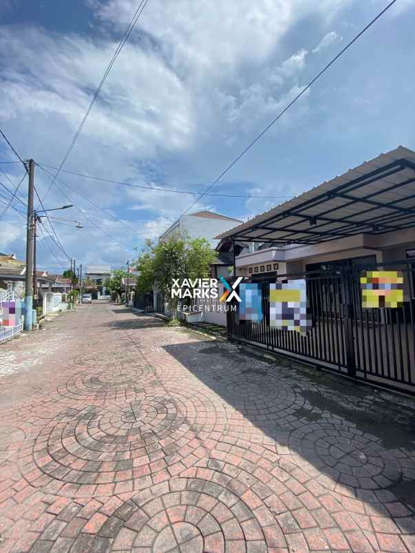 dijual rumah di nirwana eksekutif blok aa siap huni