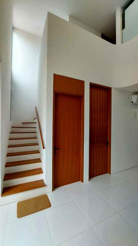 dijual rumah di paradesa cibubur dekat lrt harjamukti