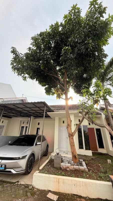 dijual rumah di perum permata tembalang semarang