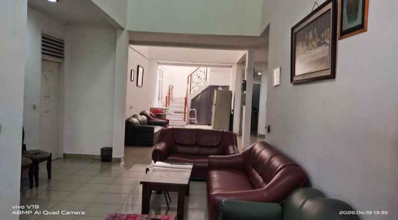 dijual rumah di taman galaxy bekasi