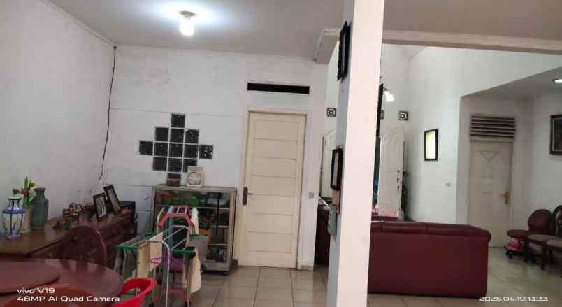 dijual rumah di taman galaxy bekasi