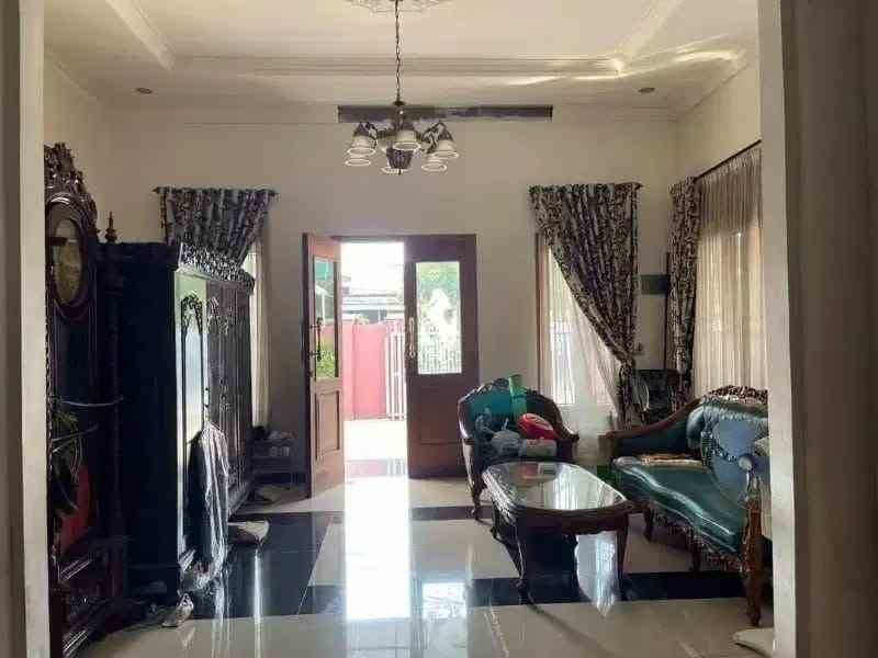 dijual rumah duren sawit