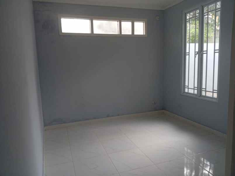dijual rumah full renovasi siaphuni di bendungan hilir