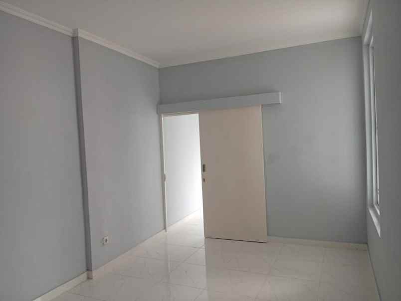 dijual rumah full renovasi siaphuni di bendungan hilir