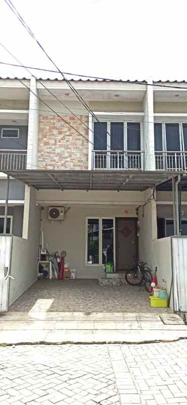 dijual rumah gading griya residence