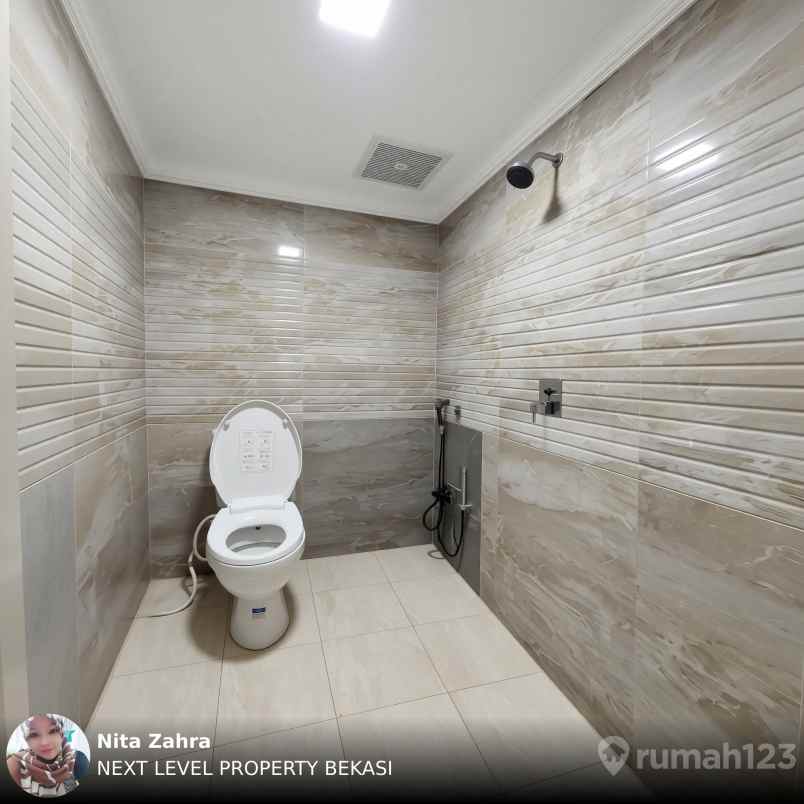dijual rumah galaxy