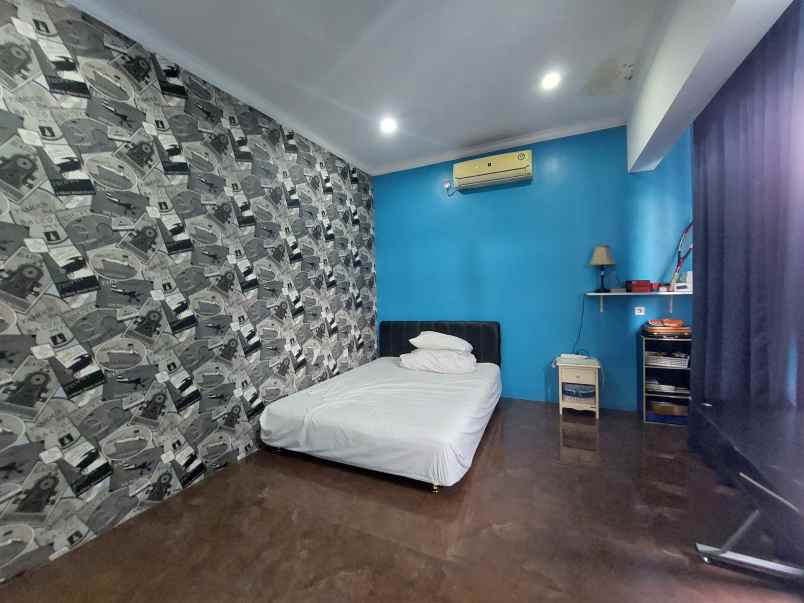 dijual rumah galaxy