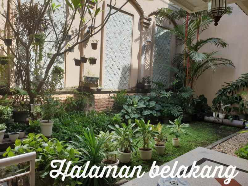 dijual rumah galaxy bumi permai araya