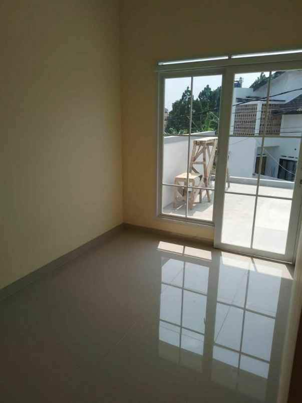 dijual rumah gedebage