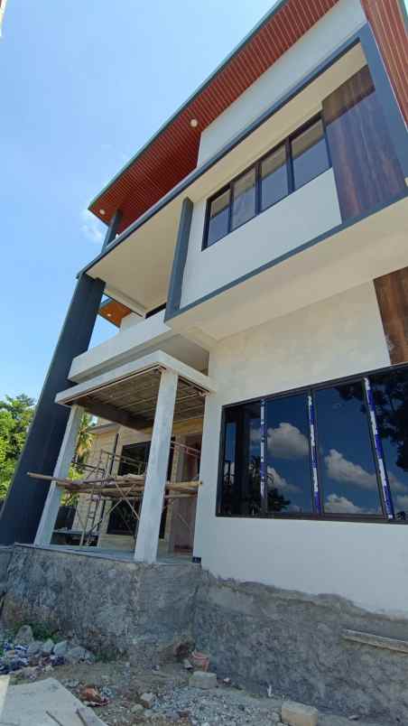 dijual rumah gg sitanjung pangenjuru